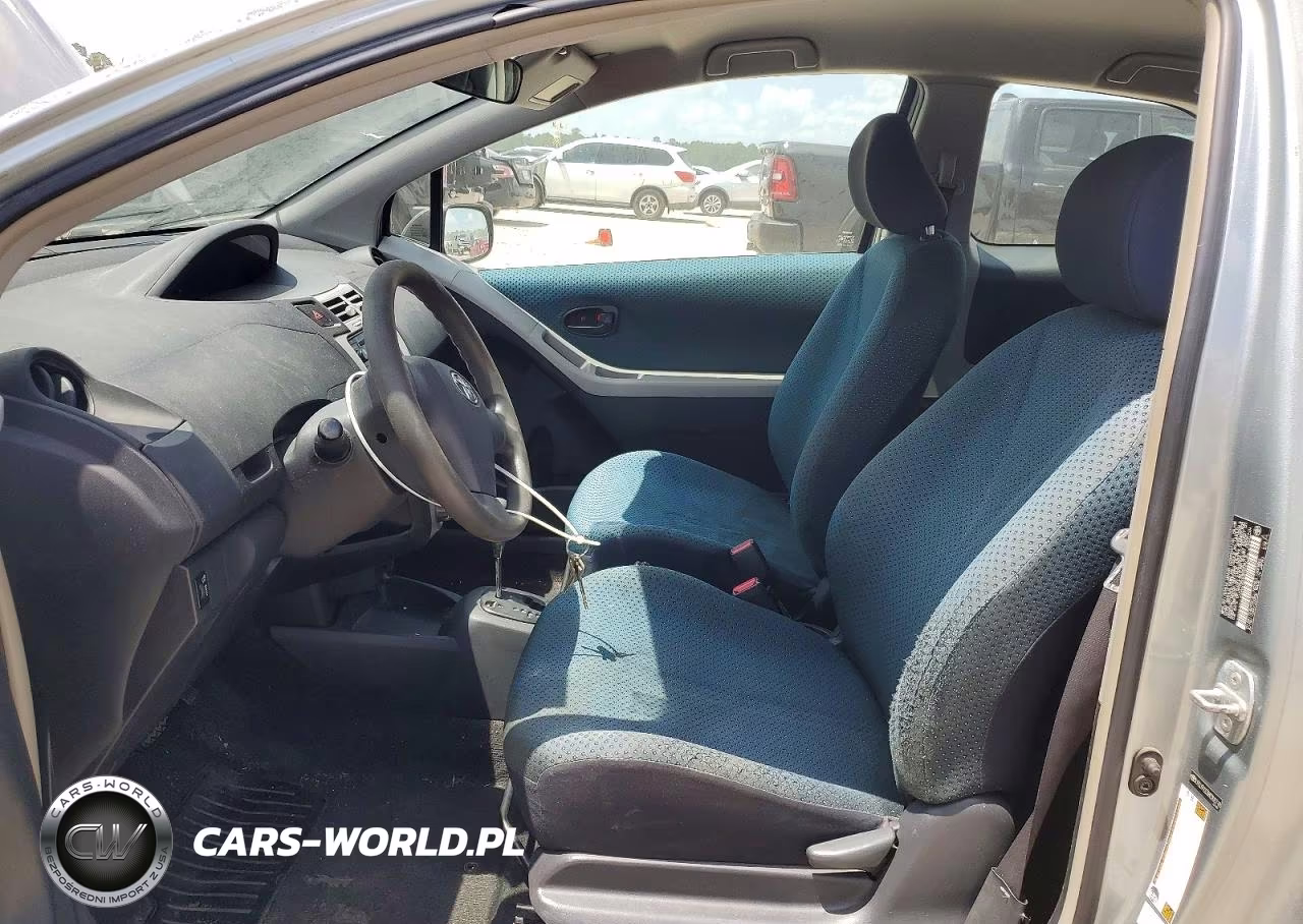 2008 Toyota Yaris Base VIN:JTDJT923385208718 - 7