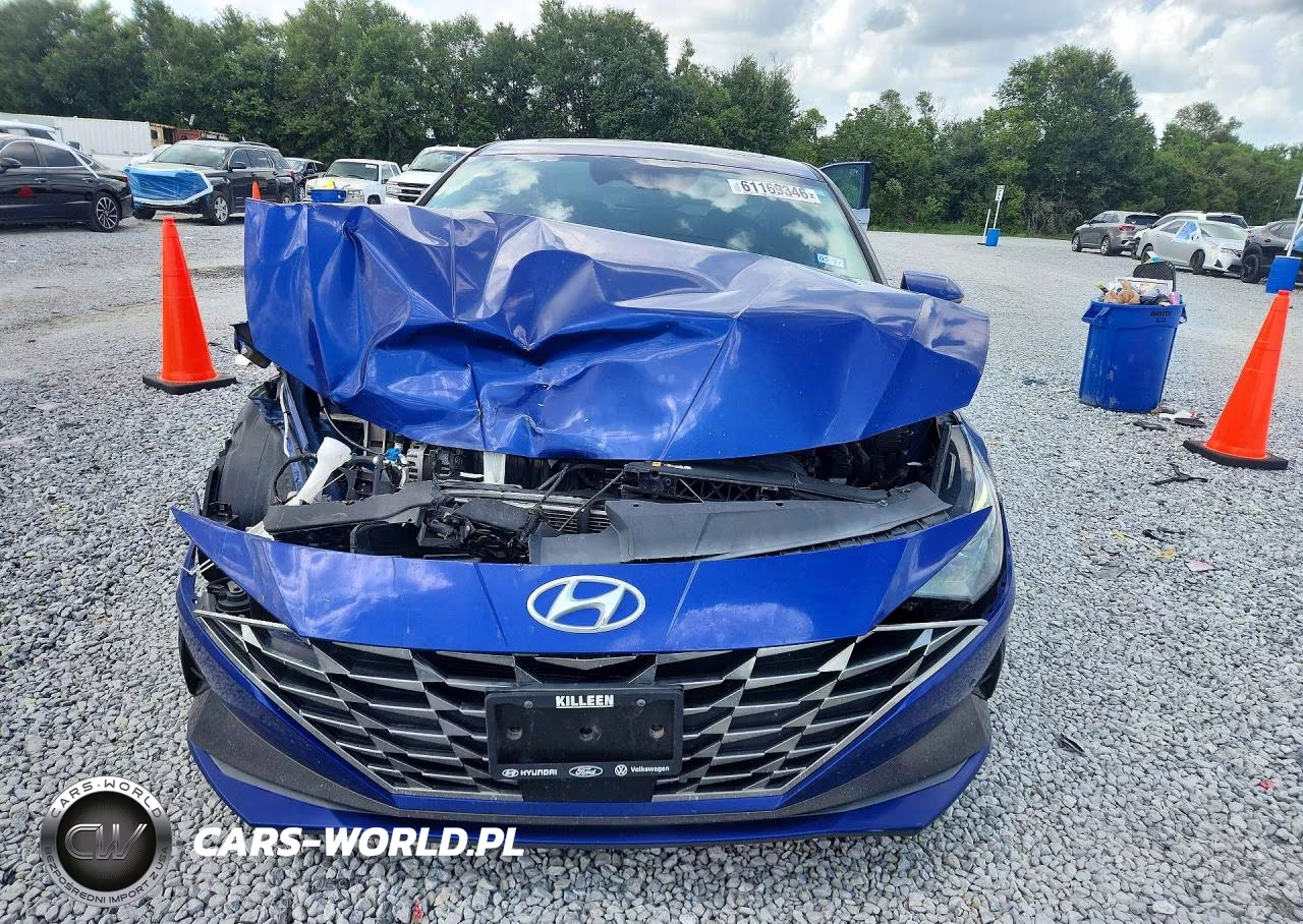 2021 Hyundai Elantra Limited VIN:5NPLP4AG6MH027143 - 5