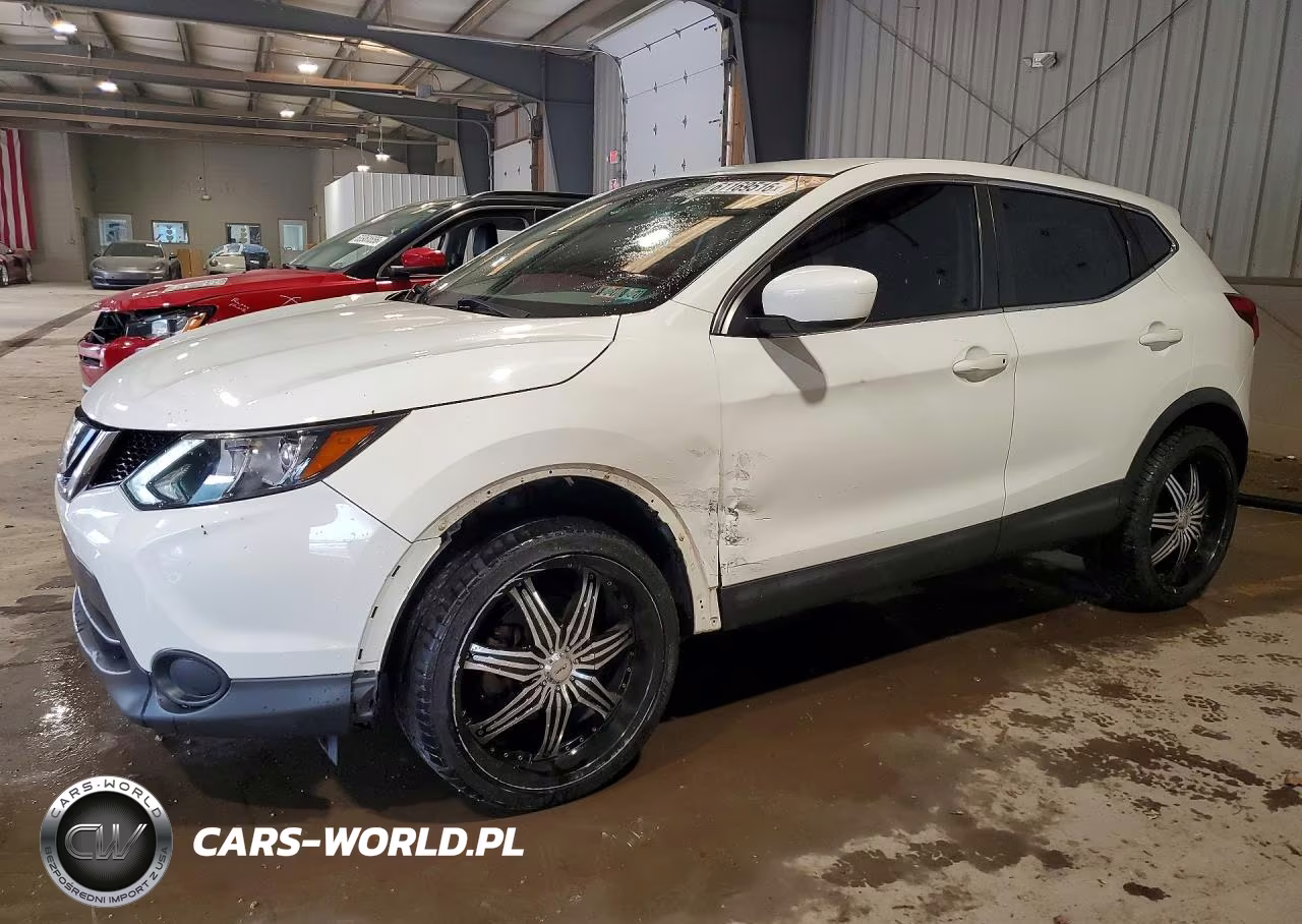 2019 Nissan Rogue Sport S – zdjęcie 1 z 13