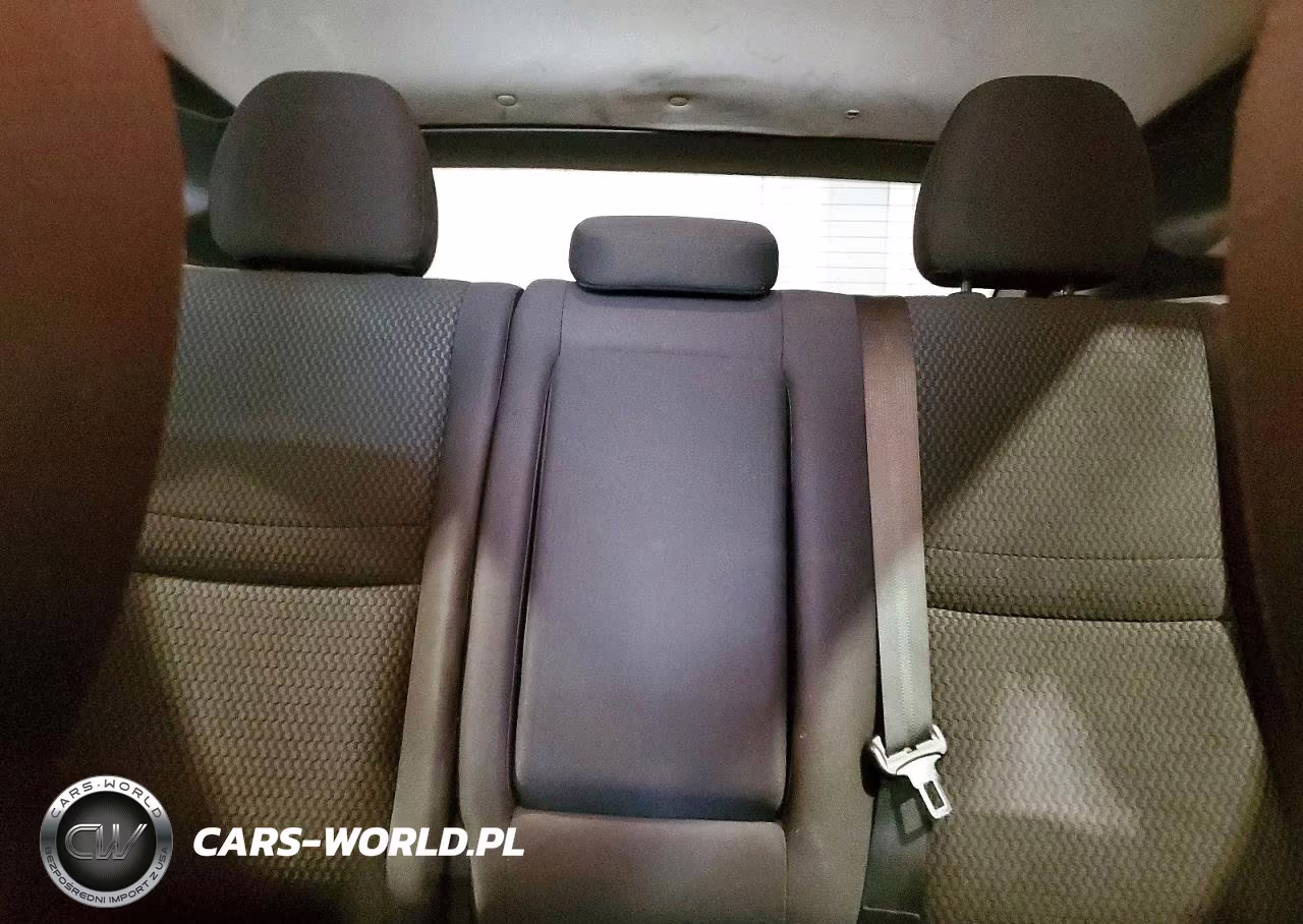 2019 Nissan Rogue Sport S VIN:JN1BJ1CR9KW335394 - 10
