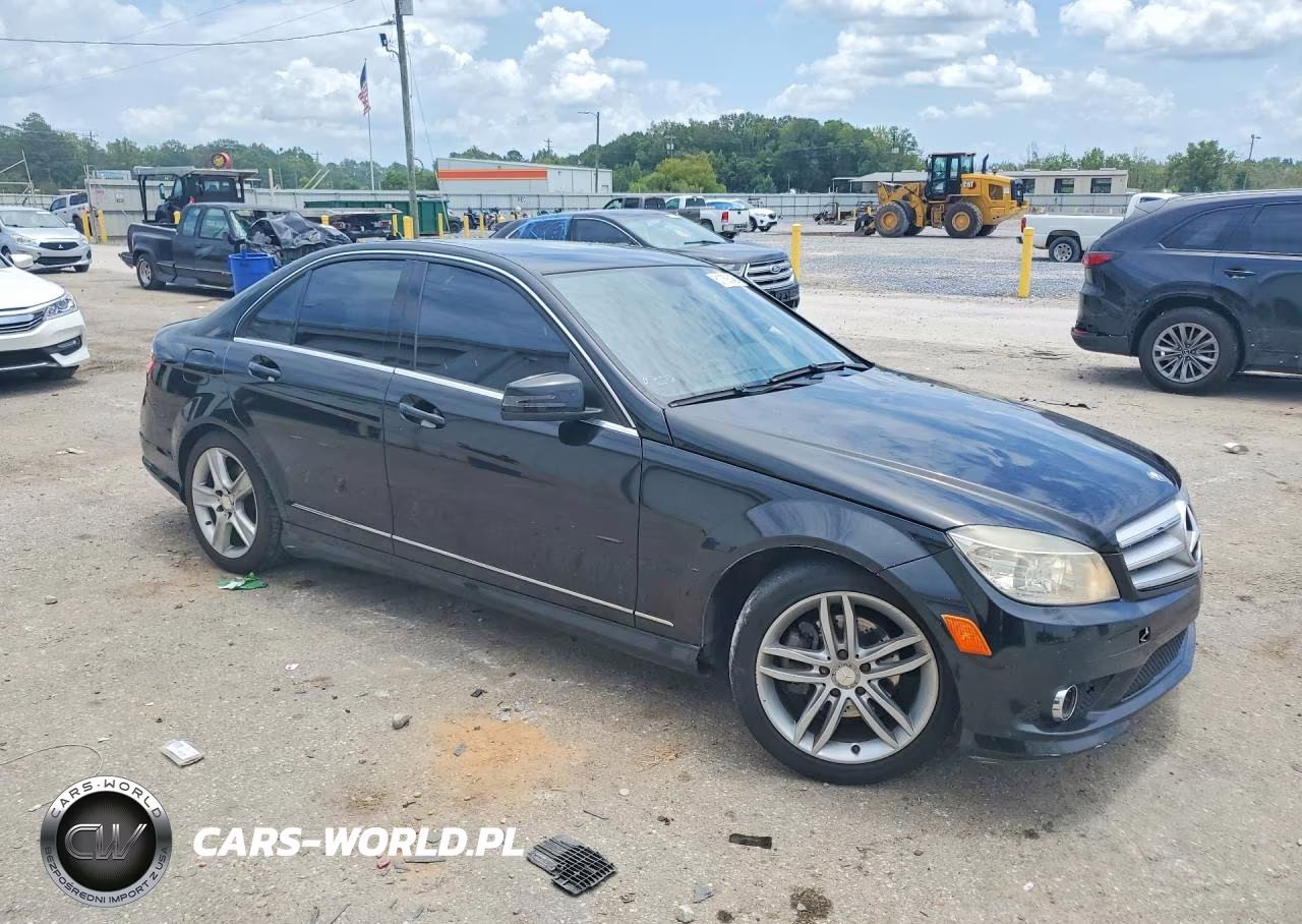 2010 Mercedes-Benz C 300 VIN:WDDGF5EB2AR103122 - 4