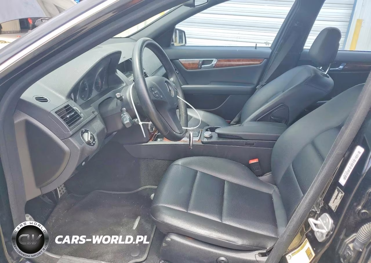2010 Mercedes-Benz C 300 VIN:WDDGF5EB2AR103122 - 7