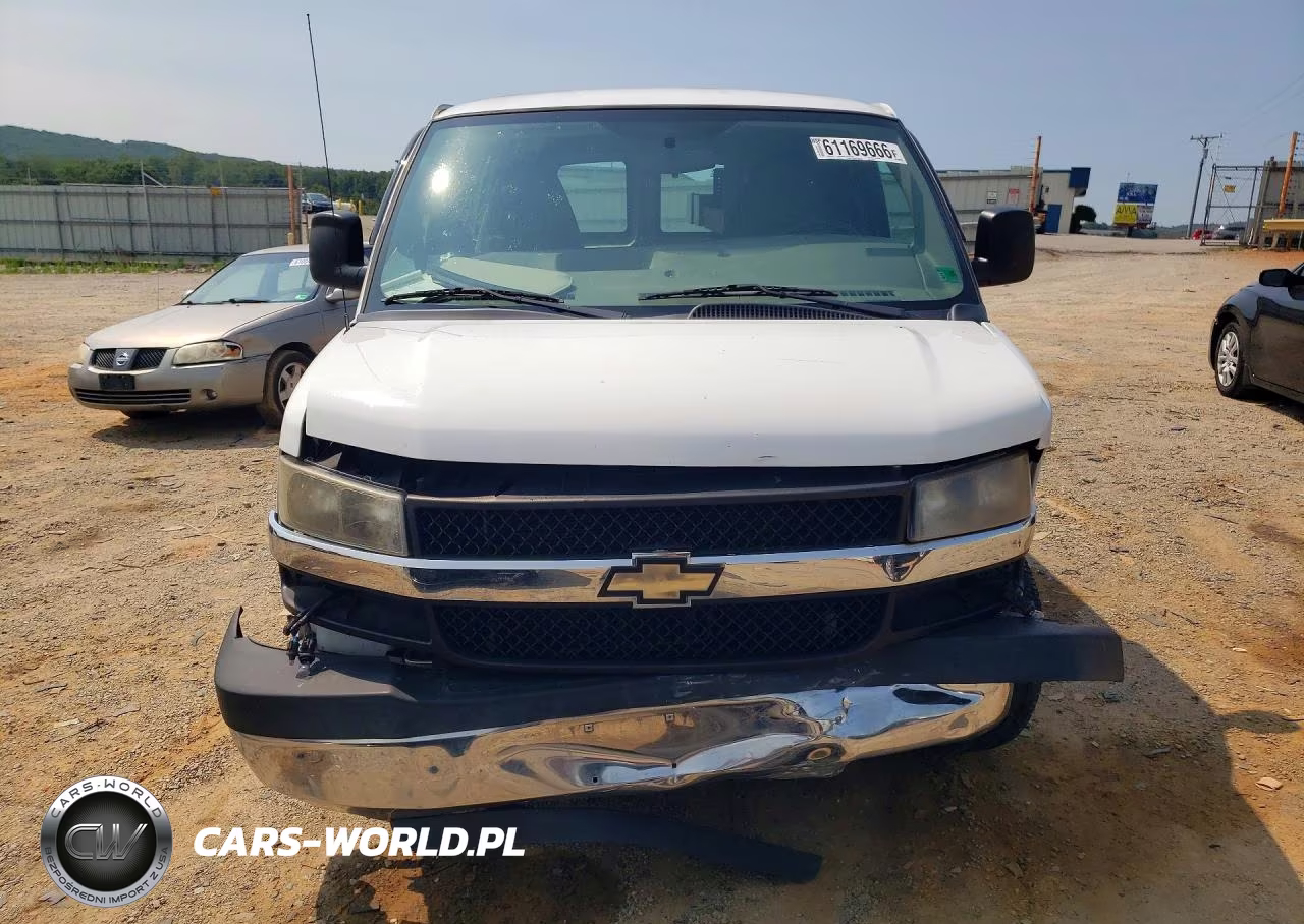 2014 Chevrolet Express G2500 VIN:1GCWGFCGXE1159689 - 5