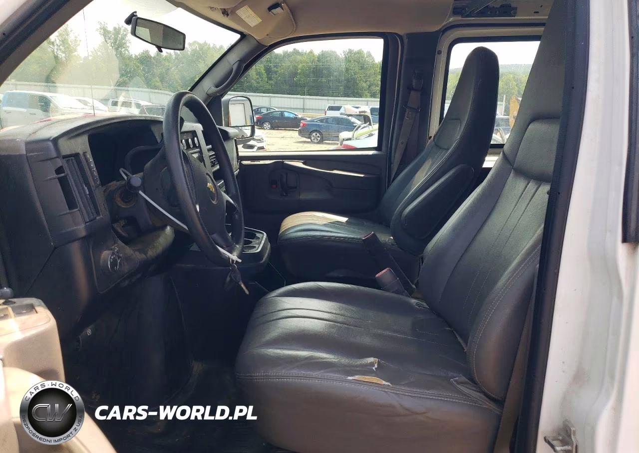 2014 Chevrolet Express G2500 VIN:1GCWGFCGXE1159689 - 7