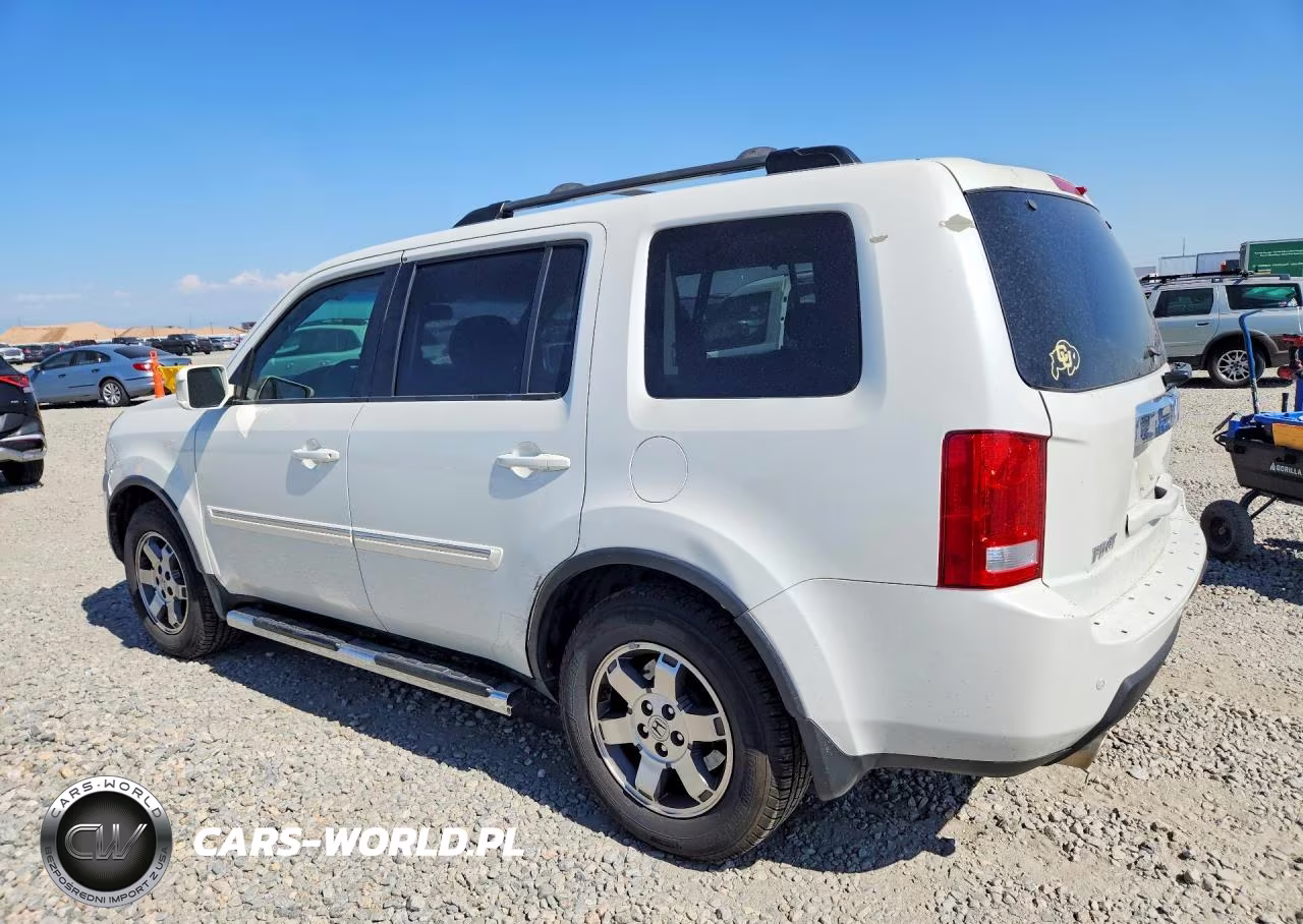 2011 Honda Pilot Touring VIN:5FNYF3H9XBB052262 - 2