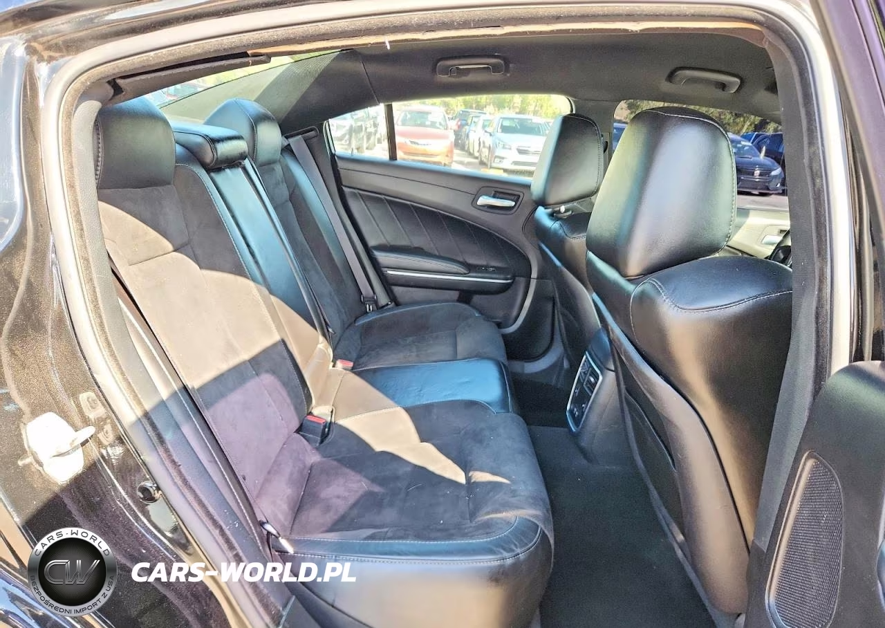 2022 Dodge Charger Scat Pack VIN:2C3CDXGJ0NH235028 - 10