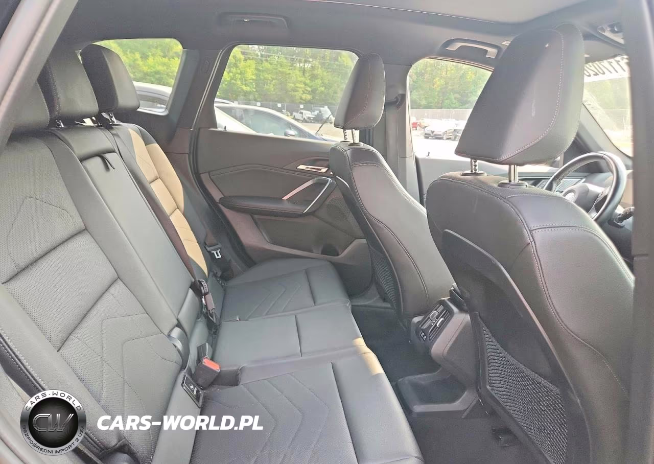 2023 BMW X1 xDrive28I VIN:WBX73EF04P5W68412 - 11