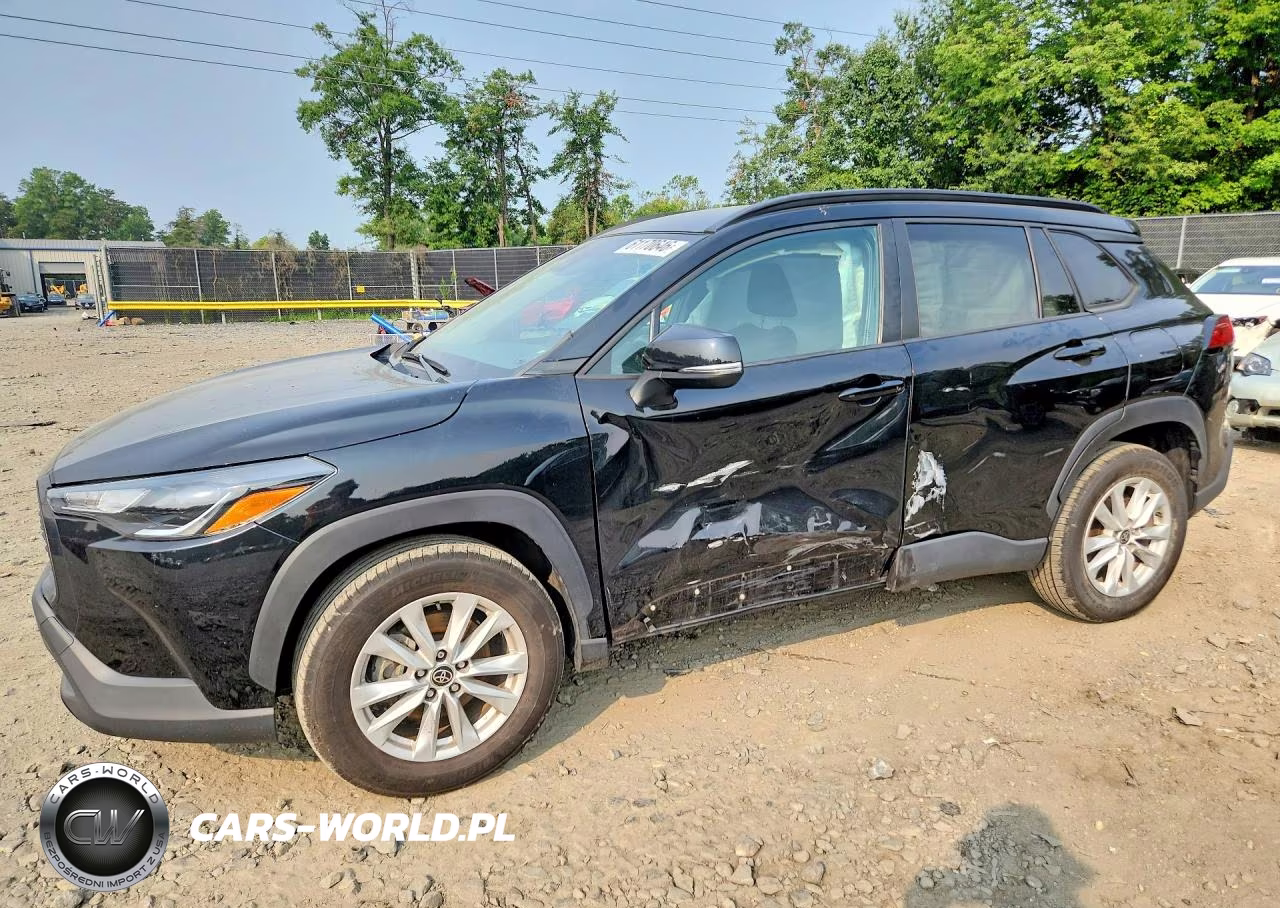 2022 Toyota Corolla Cross Le VIN:7MUCAAAG5NV001585 - 1