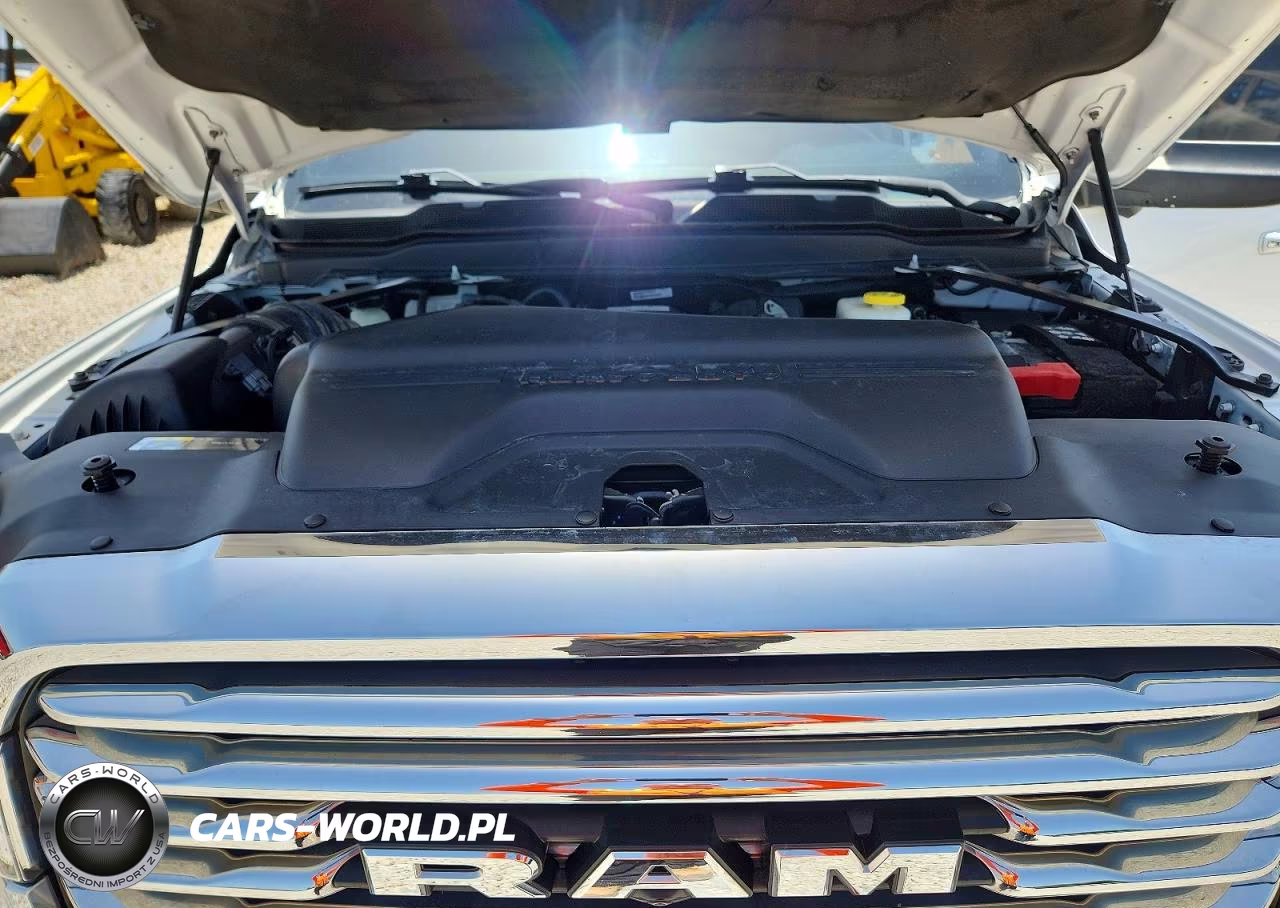 2022 Ram 3500 Longhorn VIN:3C63RRNL8NG135215 - 11
