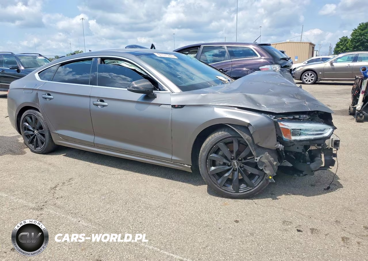 2018 Audi A5 Premium VIN:WAUANCF53JA007768 - 4