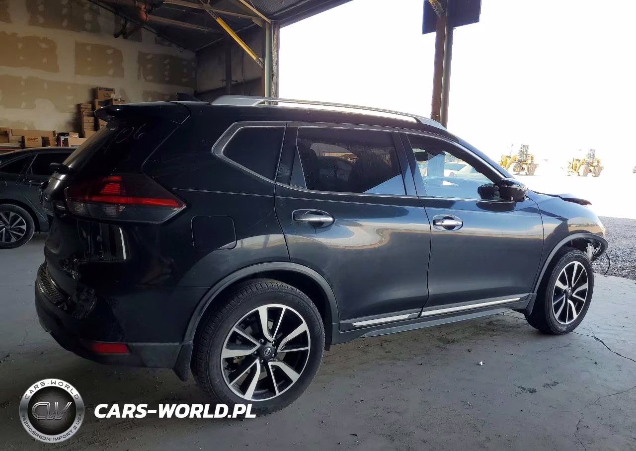 2018 Nissan Rogue S VIN:JN8AT2MV1JW326938 - 3