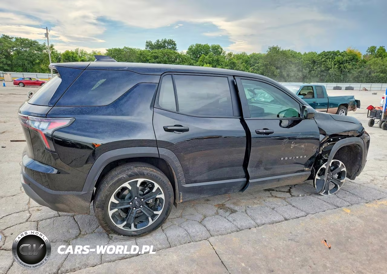 2026 Chevrolet Equinox Lt VIN:3GNAXHEG4TL141592 - 3