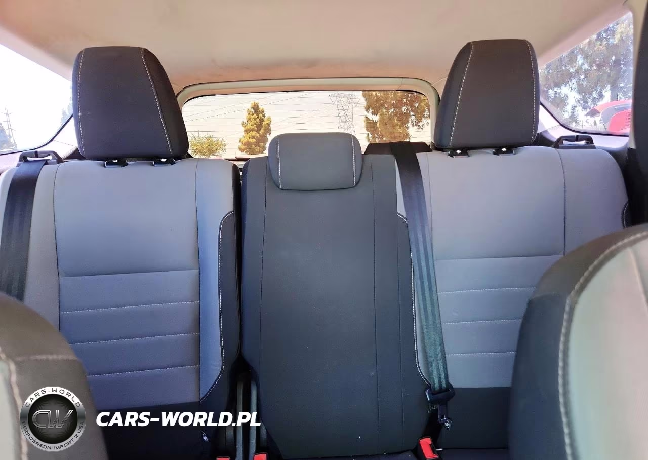 2017 Ford Escape S VIN:1FMCU0F78HUC04471 - 10