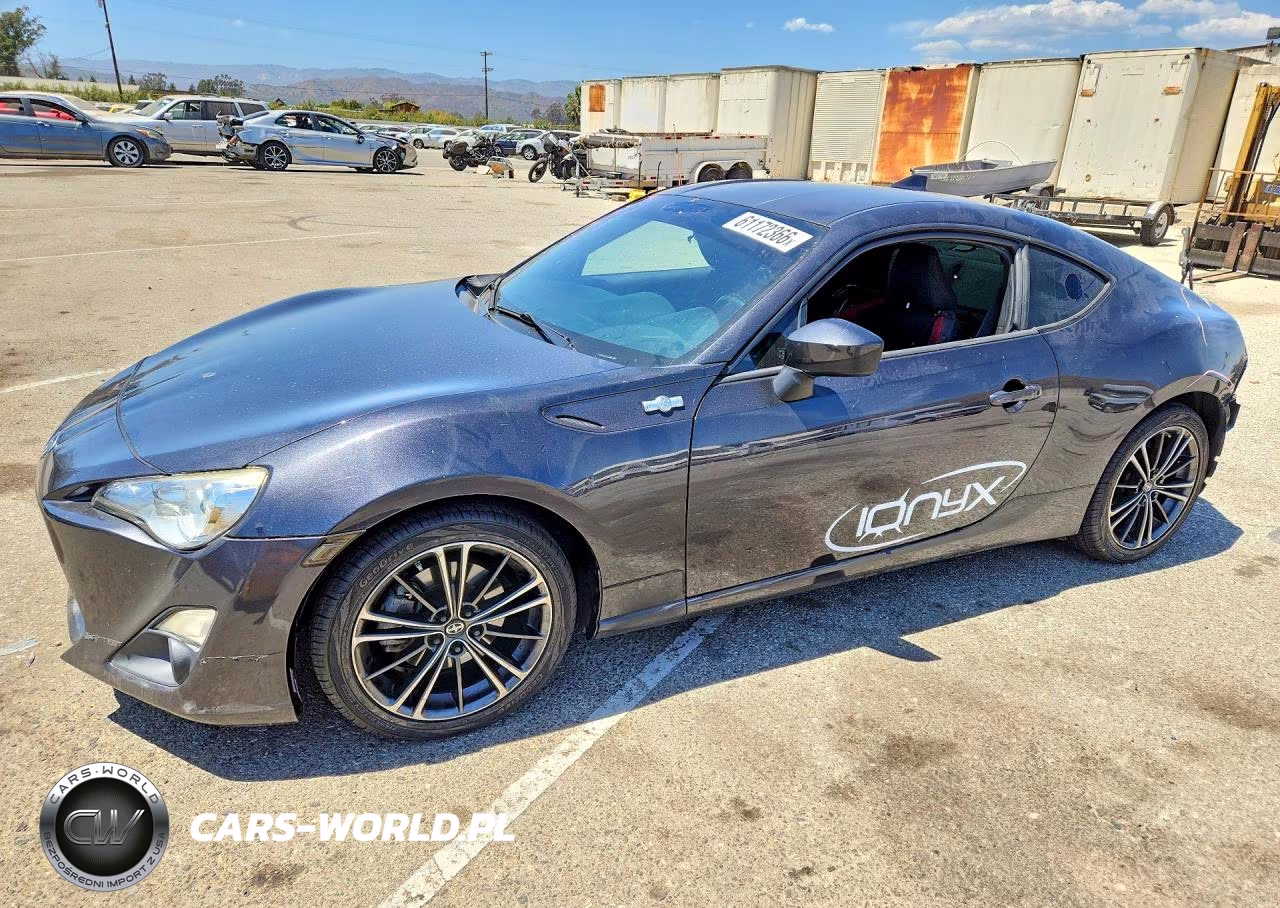 2016 Scion Fr-S Base – zdjęcie 1 z 13