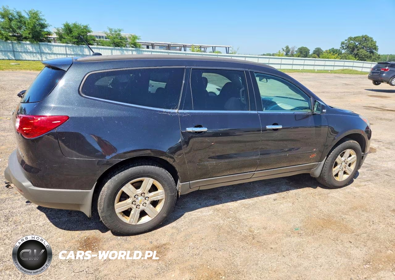 2010 Chevrolet Traverse Lt VIN:1GNLVFED2AJ257595 - 3