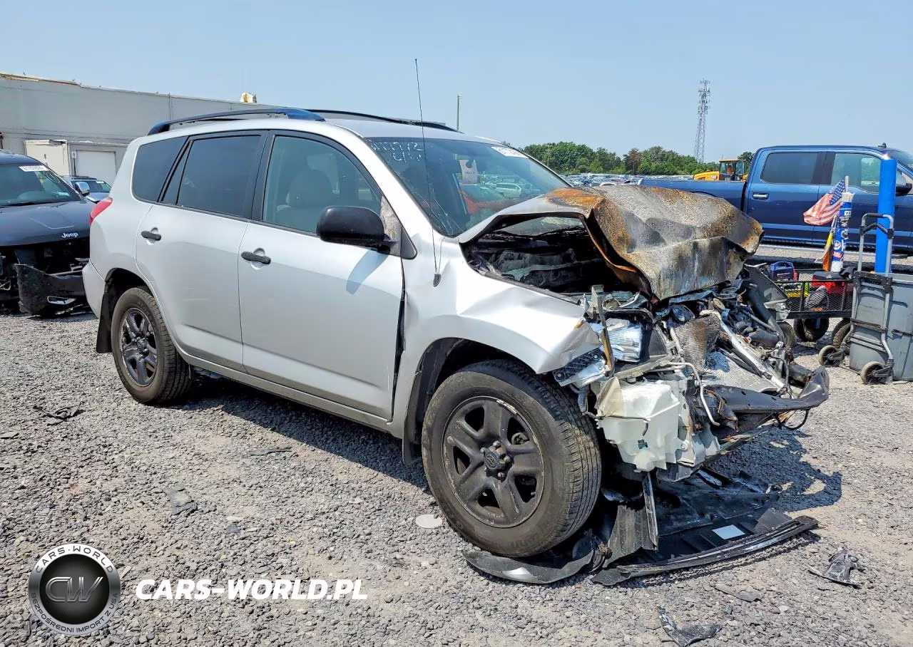 2007 Toyota Rav4 Base VIN:JTMBD33V275076712 - 4