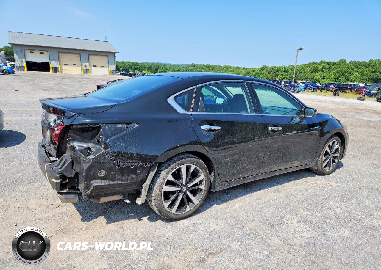 2018 Nissan Altima 2.5 Sr VIN:1N4AL3AP8JC131739 - 3