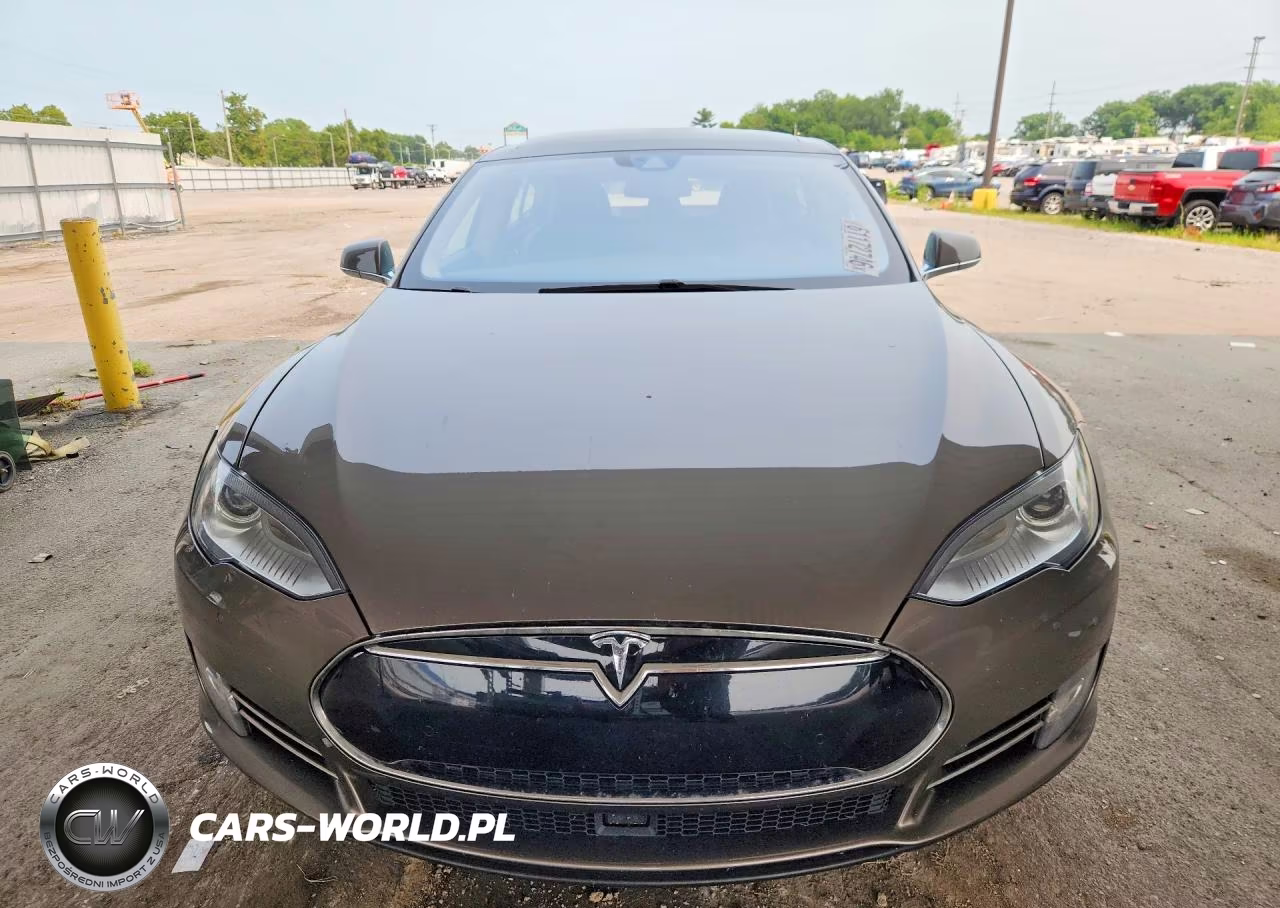 2015 Tesla Model S 70D VIN:5YJSA1S29FF096022 - 5