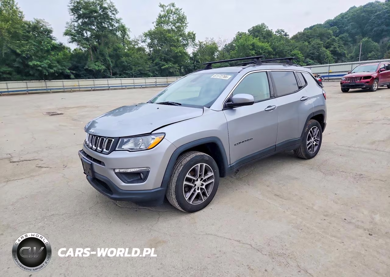2017 Jeep Compass Latitude – zdjęcie 1 z 13