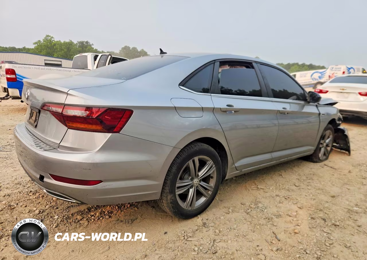 2019 Volkswagen Jetta S VIN:3VWCB7BU2KM267590 - 3