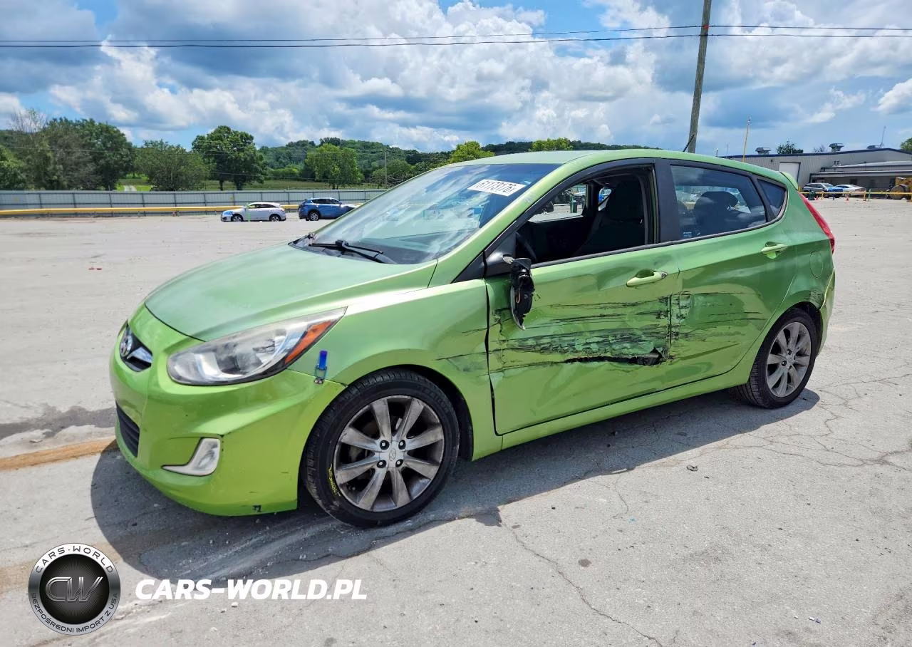 2013 Hyundai Accent Se