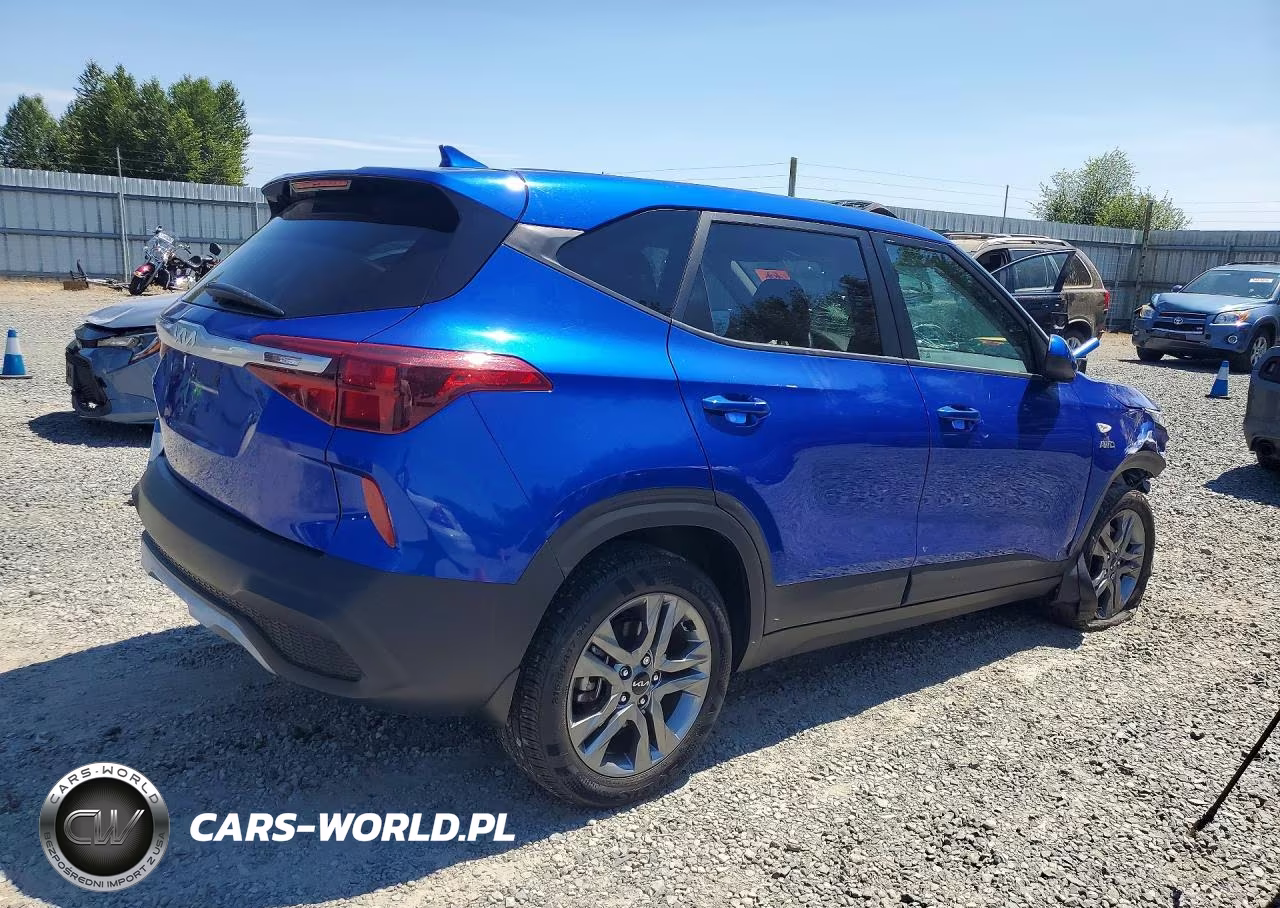 2022 Kia Seltos Lx VIN:KNDEPCAA2N7341330 - 3