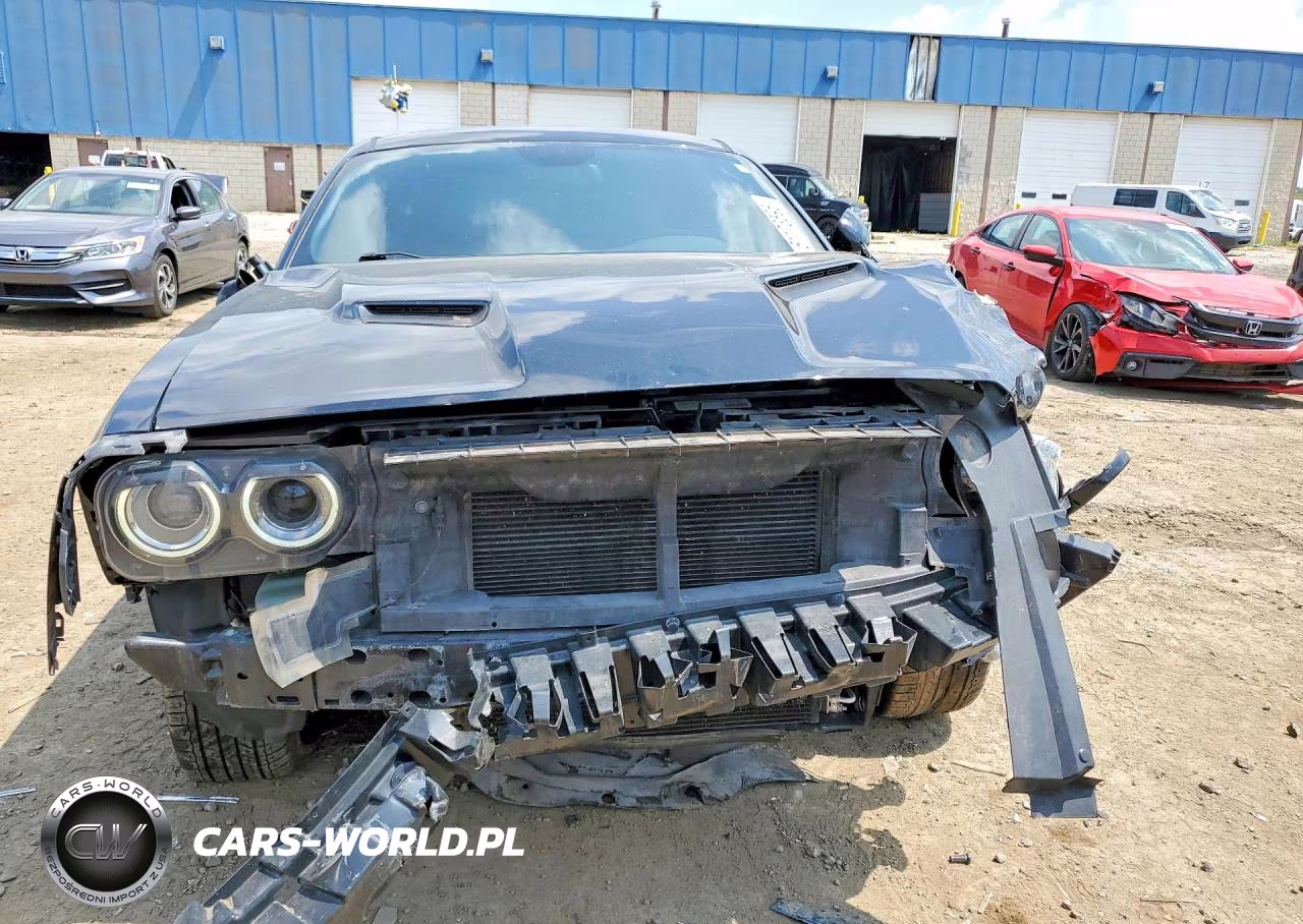 2015 Dodge Challenger Sxt VIN:2C3CDZAG3FH701061 - 5