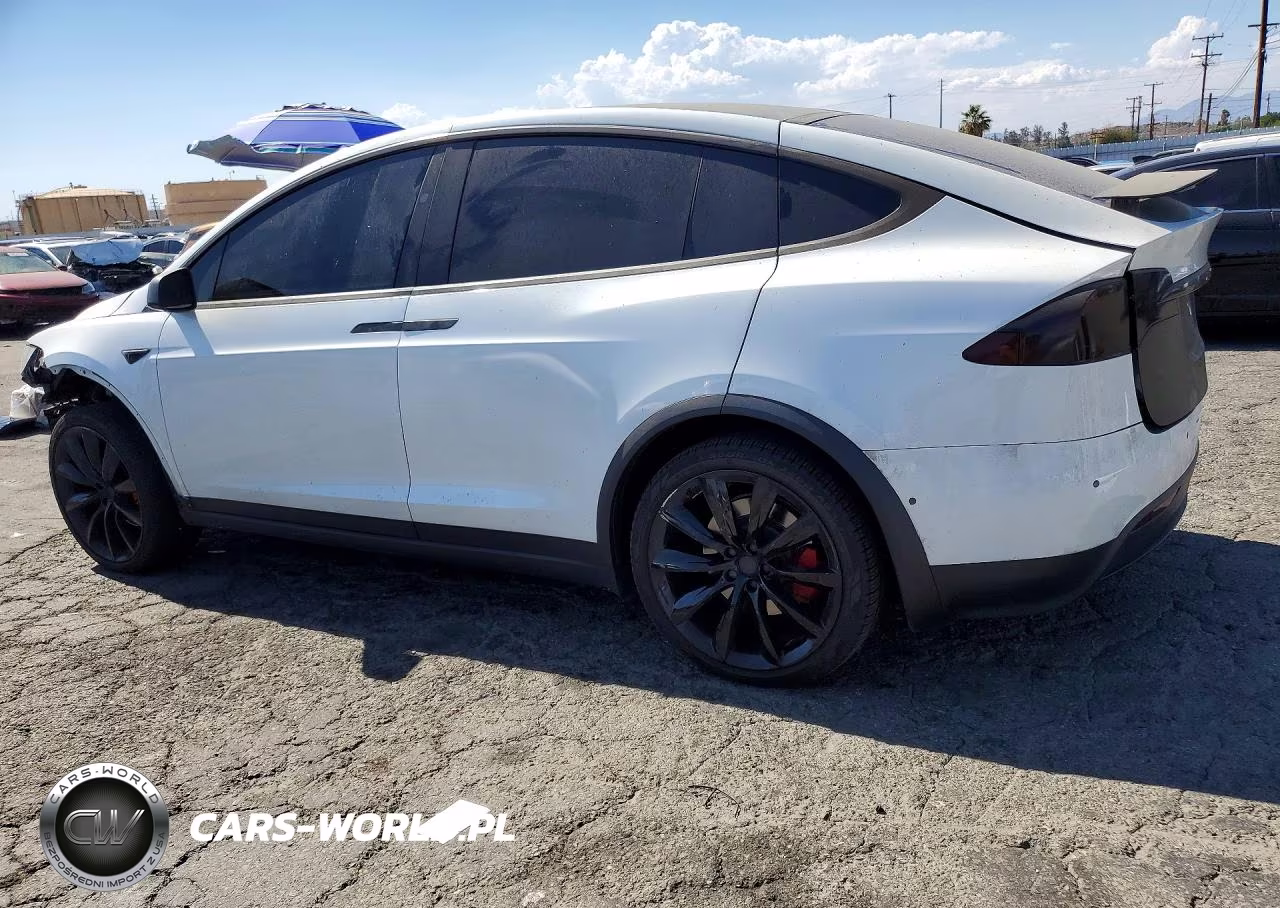 2020 Tesla Model X VIN:5YJXCBE45LF282980 - 2