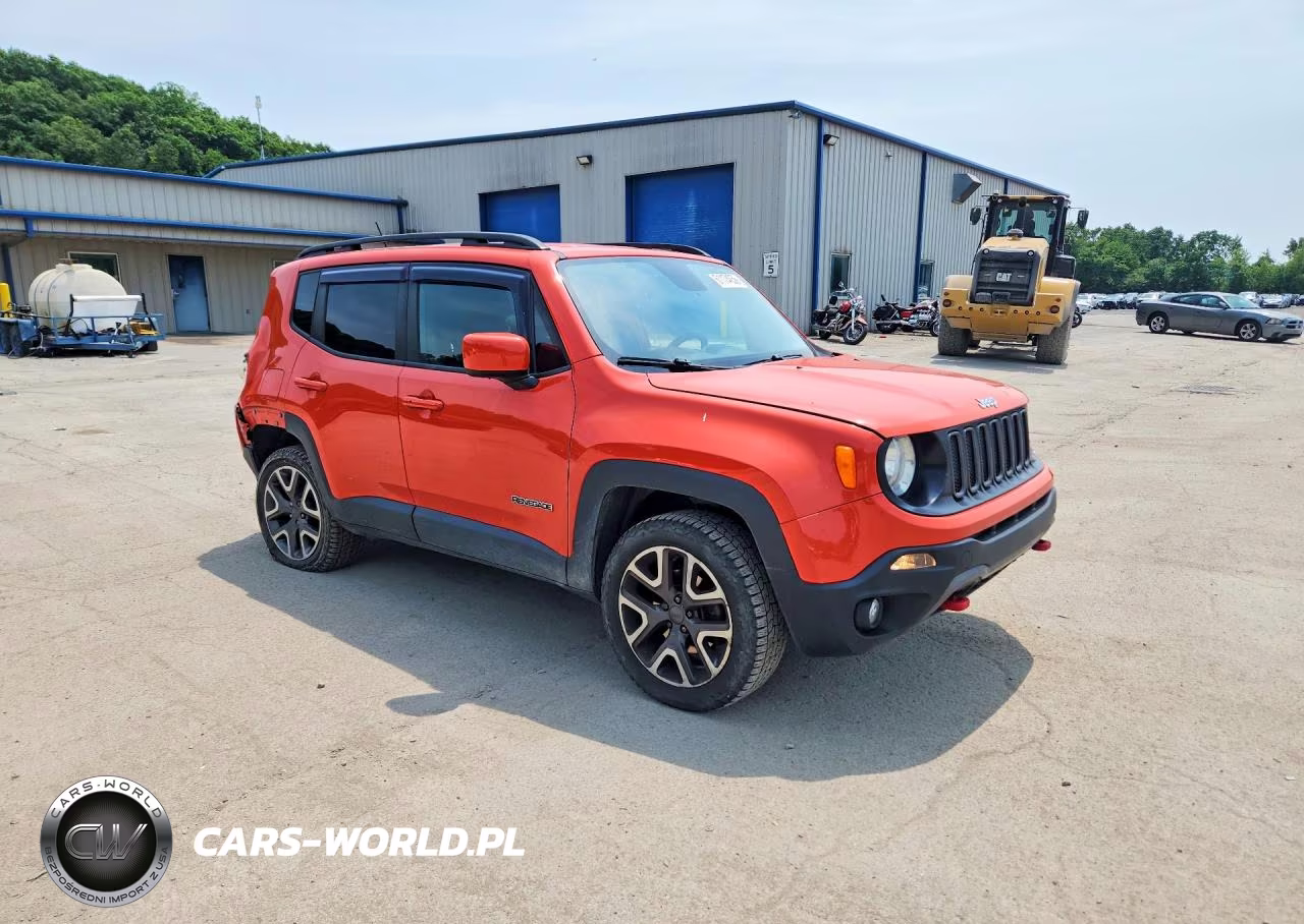 2016 Jeep Renegade Latitude VIN:ZACCJBBT8GPD29742 - 4
