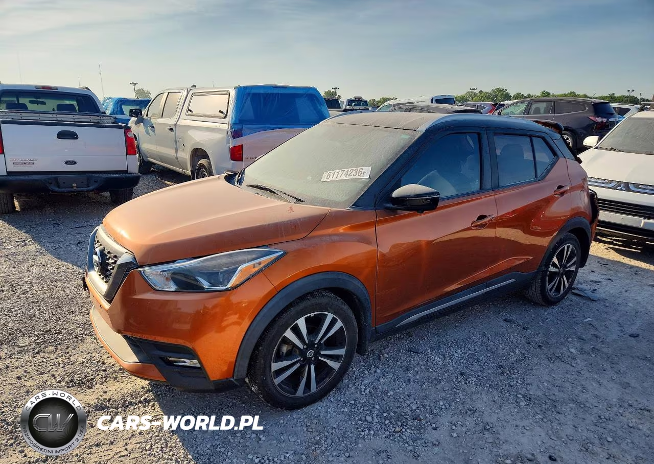 2018 Nissan Kicks Sr VIN:3N1CP5CU6JL511997 - 1
