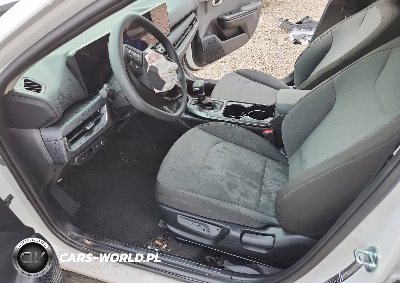 2026 Kia K4 Lxs VIN:3KPFT4DE8TE345304 - 7