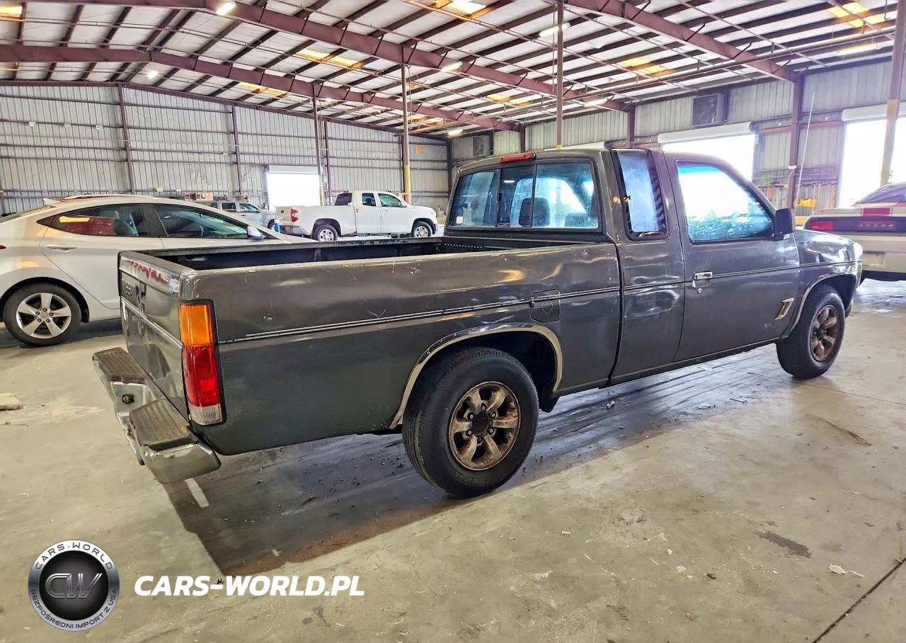 1996 Nissan Truck Xe VIN:1N6SD16S9TC318050 - 3