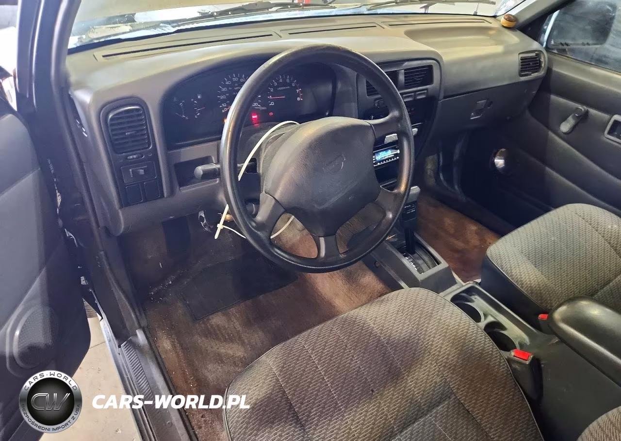 1996 Nissan Truck Xe VIN:1N6SD16S9TC318050 - 8