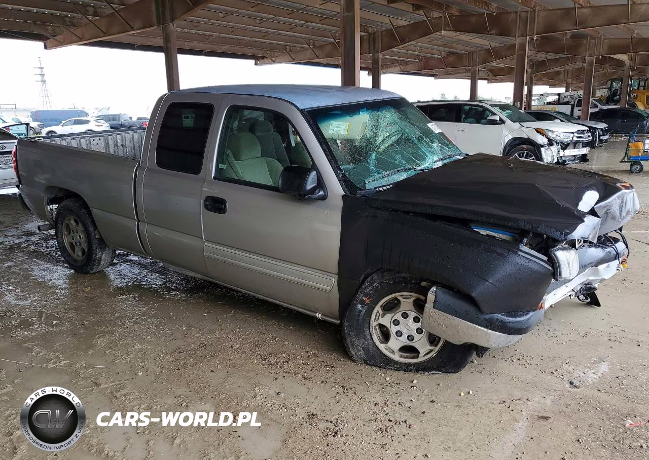 2004 Chevrolet Silverado C1500 VIN:2GCEC19V741323098 - 4