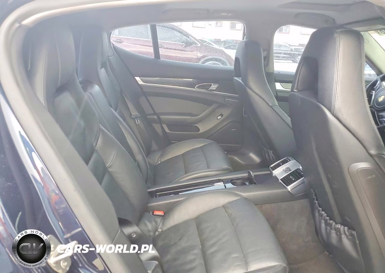 2016 Porsche Panamera 2 VIN:WP0AA2A76GL001736 - 10