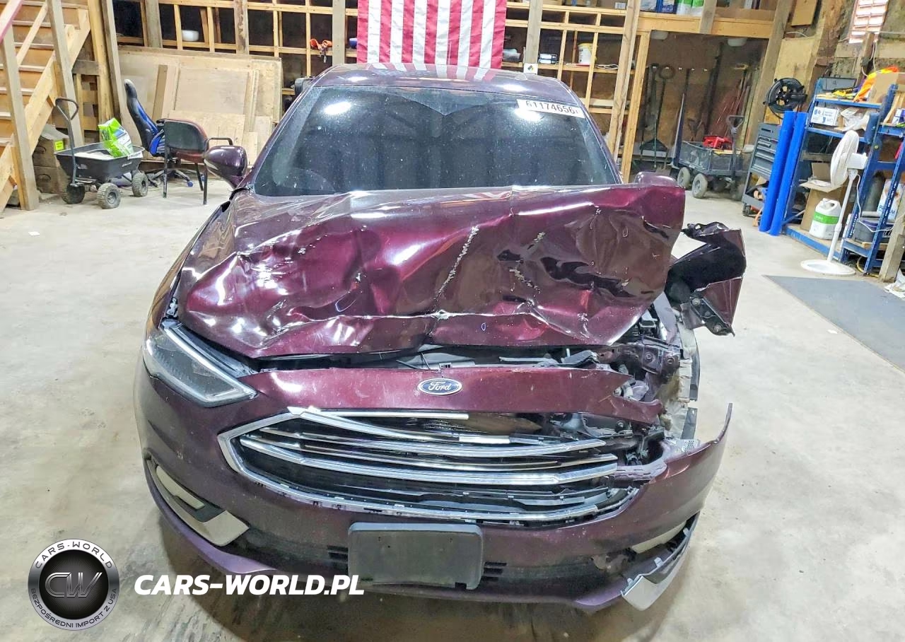 2018 Ford Fusion Titanium-Platinum VIN:3FA6P0D93JR244134 - 5