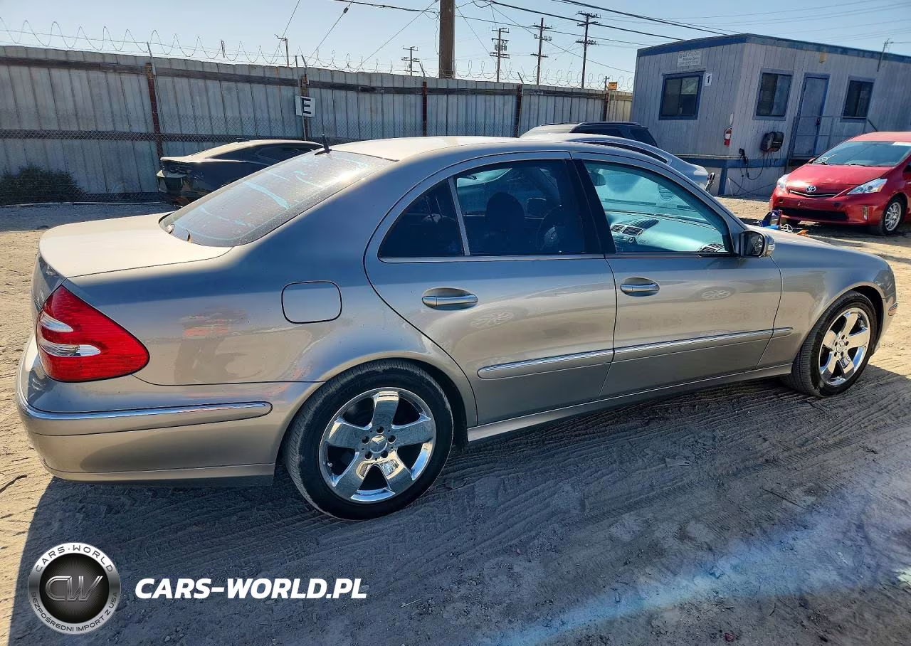 2004 Mercedes-Benz E 500 VIN:WDBUF70J64A423827 - 3
