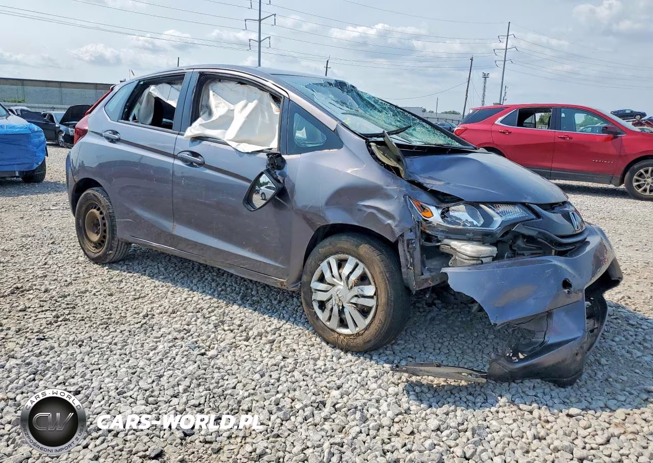 2015 Honda Fit Lx VIN:3HGGK5H56FM760043 - 4