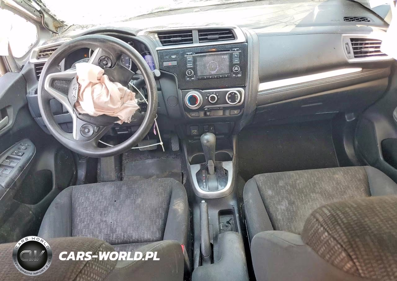 2015 Honda Fit Lx VIN:3HGGK5H56FM760043 - 8