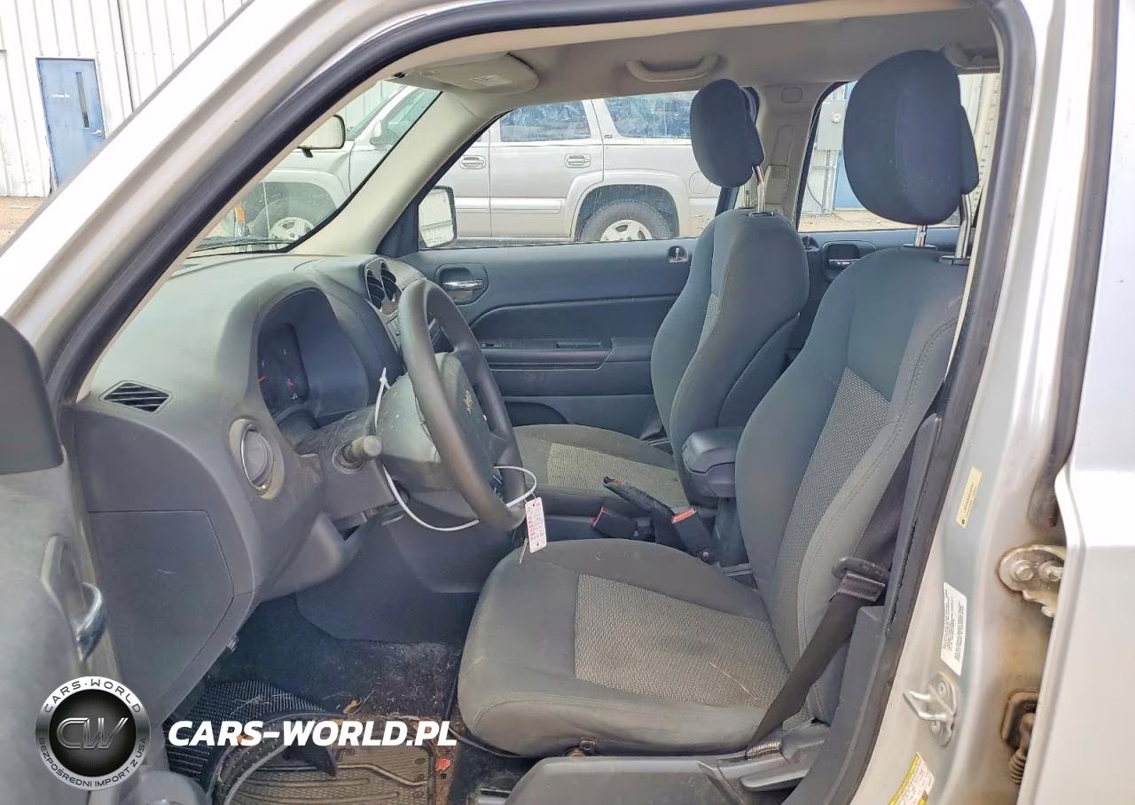 2010 Jeep Patriot Sport VIN:1J4NT2GB0AD529291 - 7