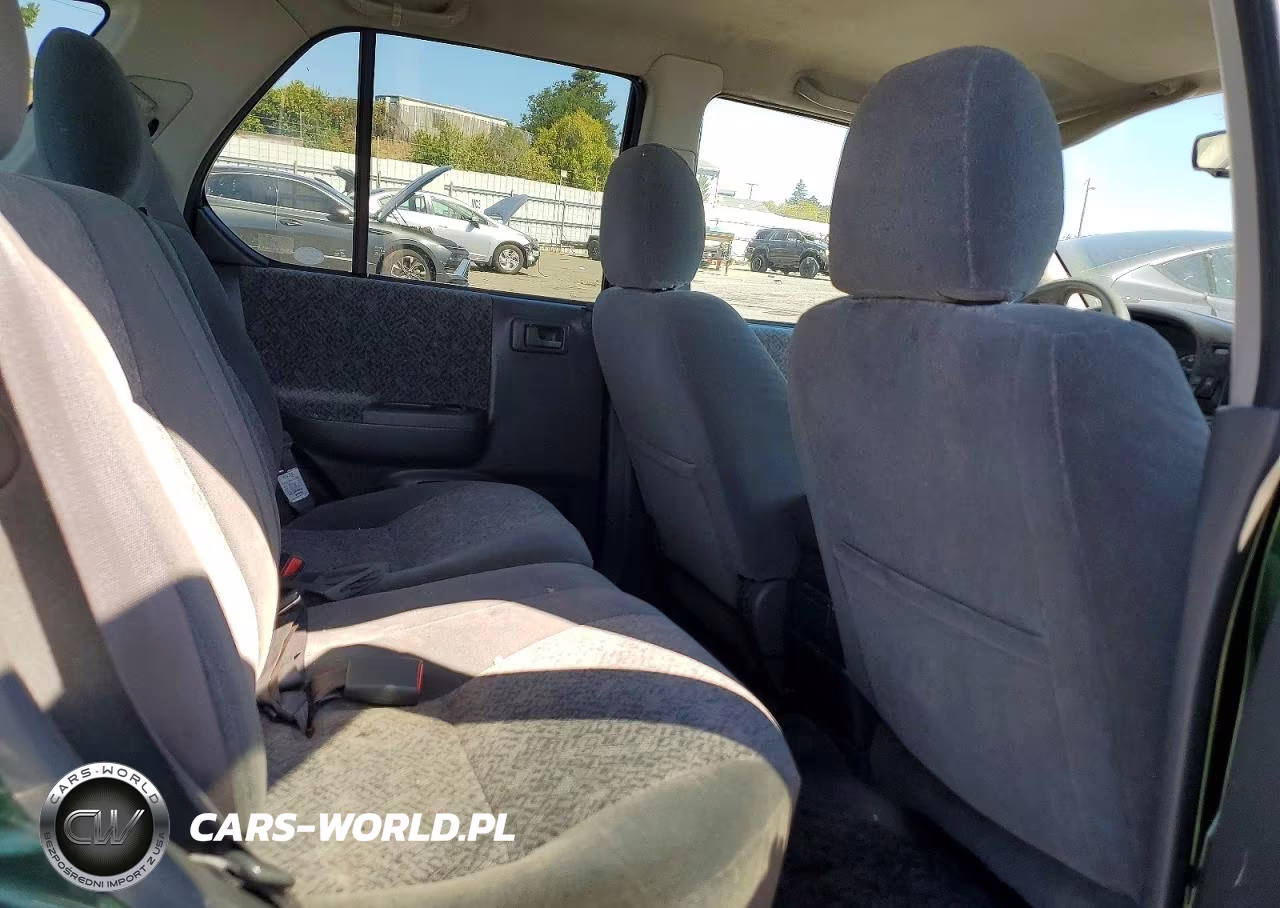 2001 Isuzu Rodeo S VIN:4S2CK58W314302782 - 10