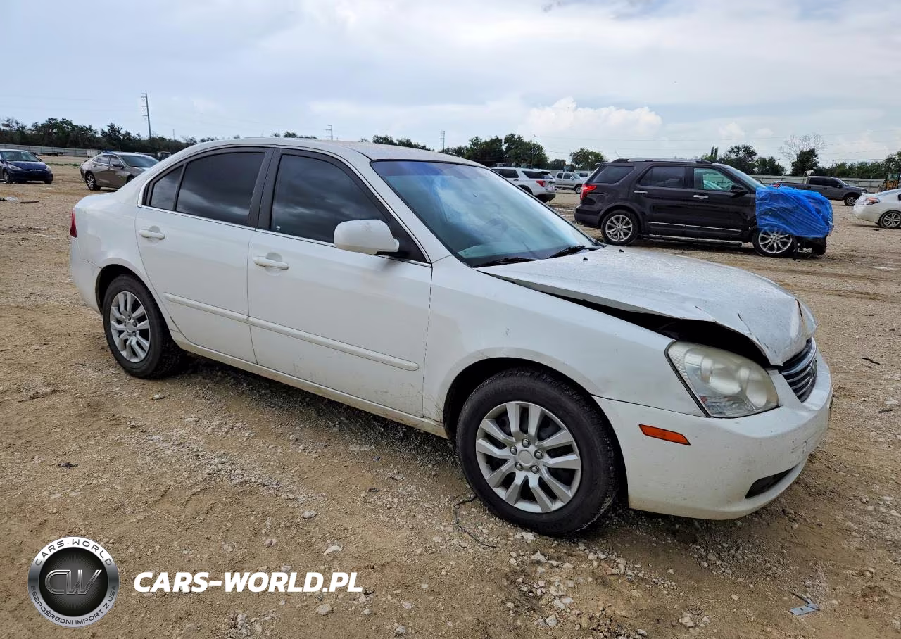 2008 Kia Optima Lx VIN:KNAGE123885229762 - 4
