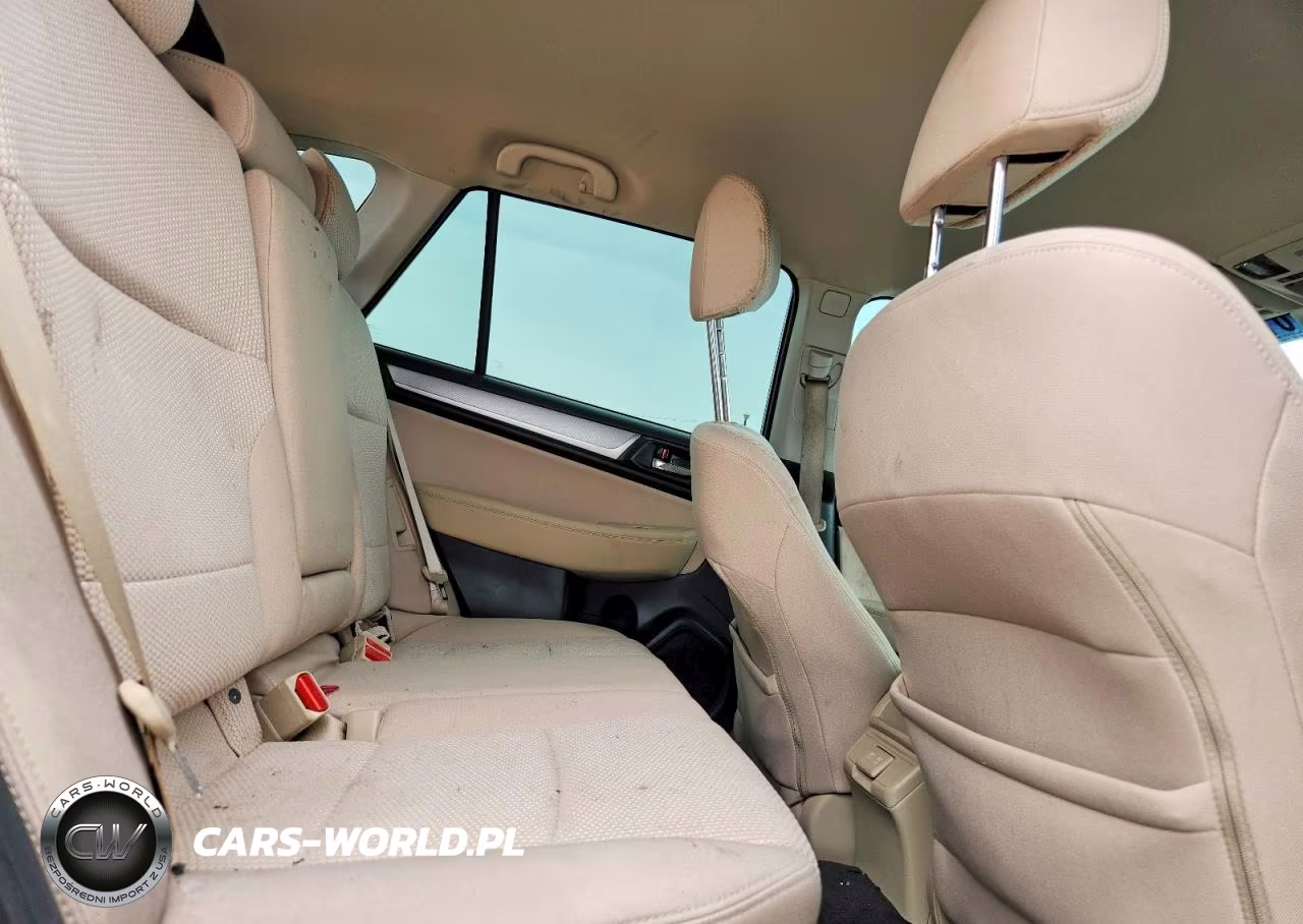 2019 Subaru Outback 2.5I Premium VIN:4S4BSAFC2K3324574 - 11