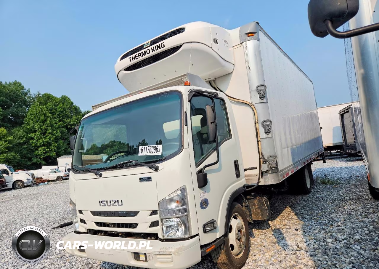 2018 Isuzu Nrr