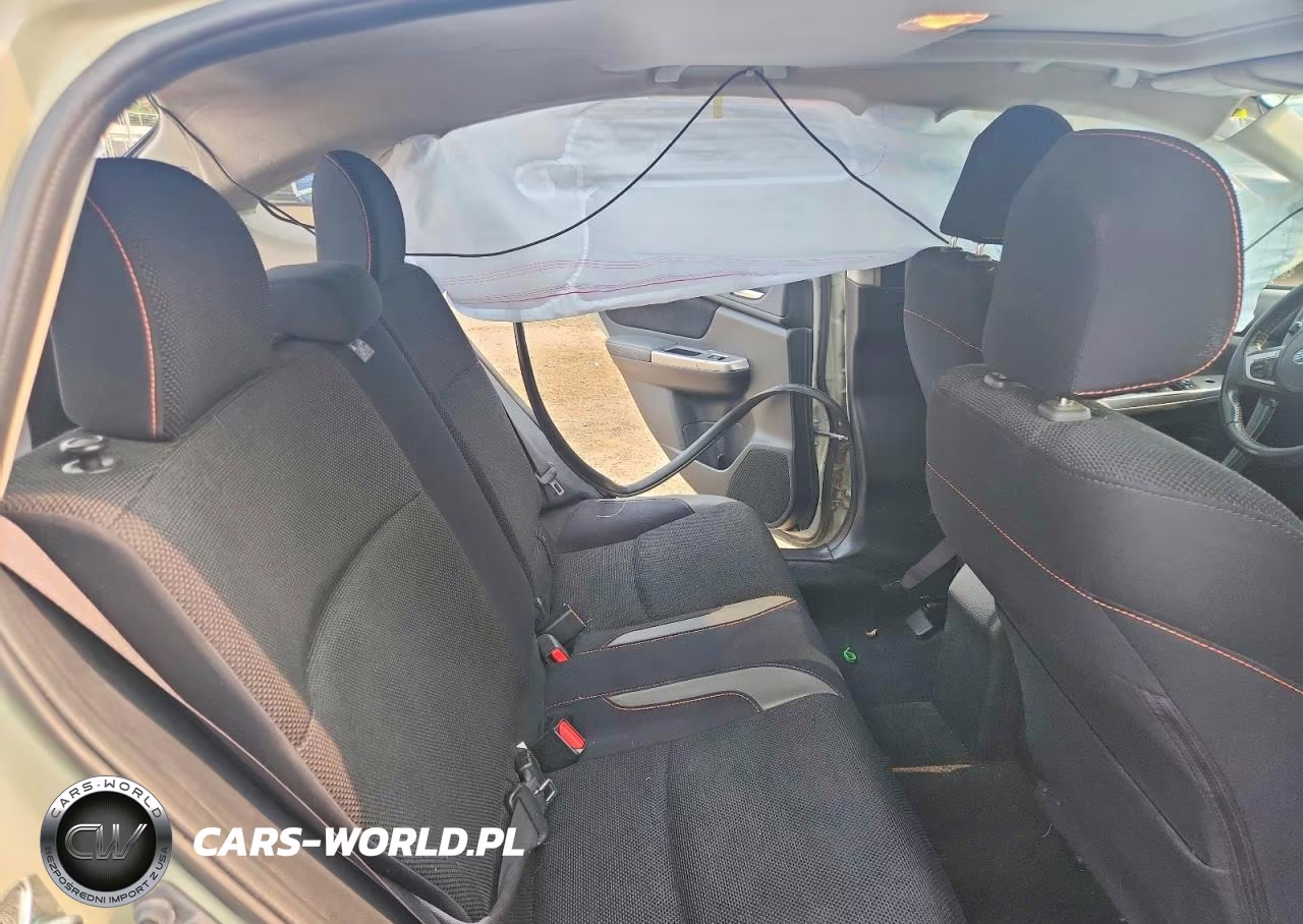 2016 Subaru Crosstrek Premium VIN:JF2GPABC2G8215108 - 10