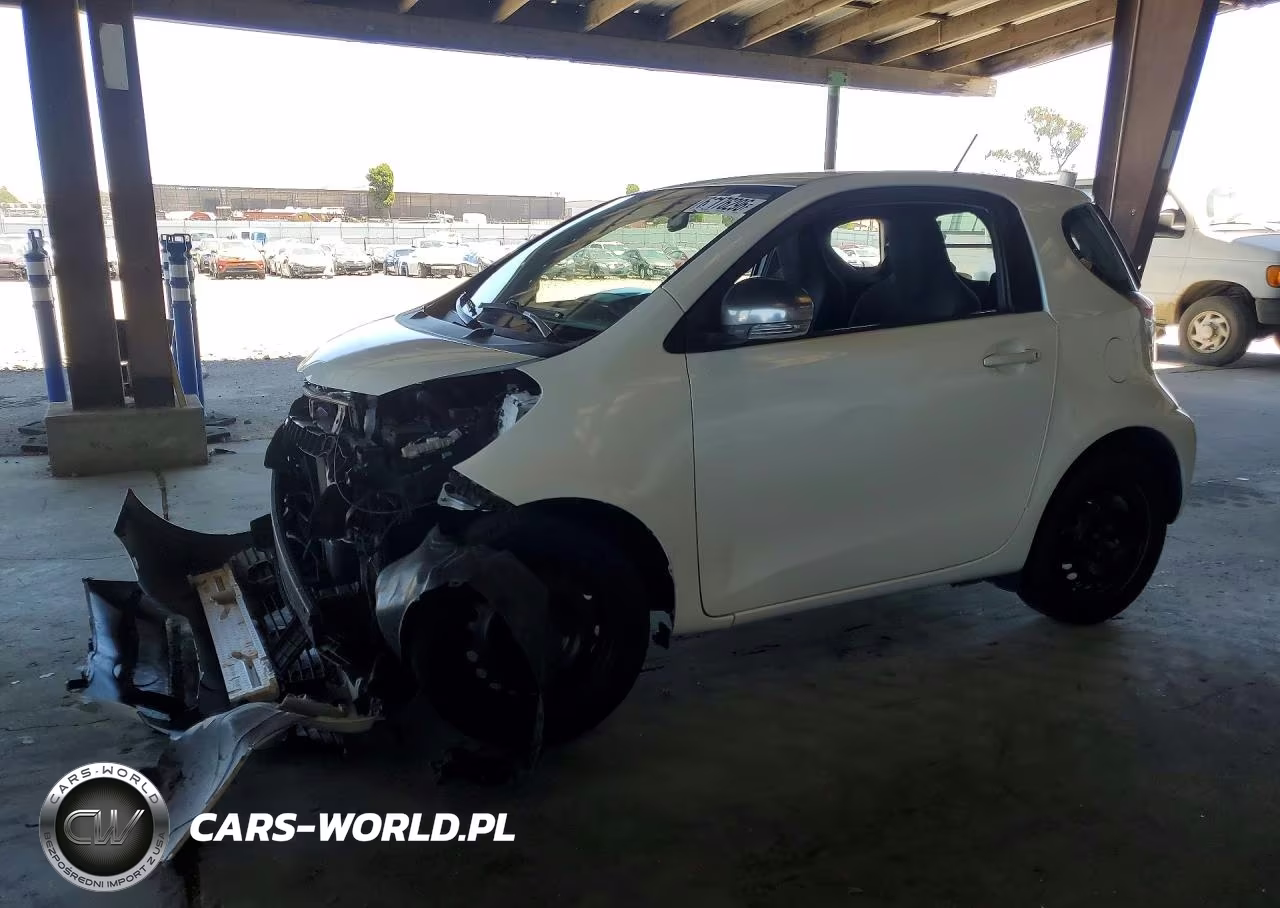 2013 Scion Iq Base – zdjęcie 1 z 12