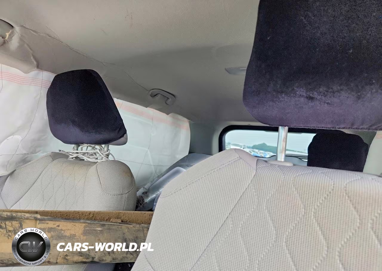 2022 Toyota Corolla Cross Le VIN:7MUCAAAG3NV003058 - 10