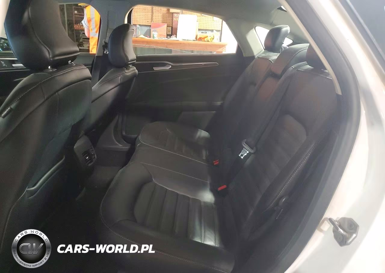 2017 Ford Fusion Se VIN:3FA6P0HD3HR170531 - 10