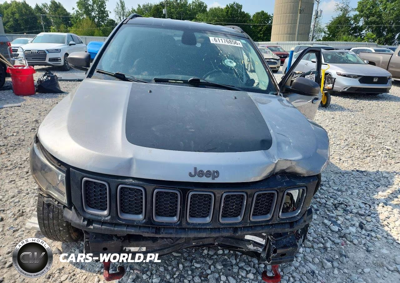 2019 Jeep Compass Trailhawk VIN:3C4NJDDB9KT790300 - 5