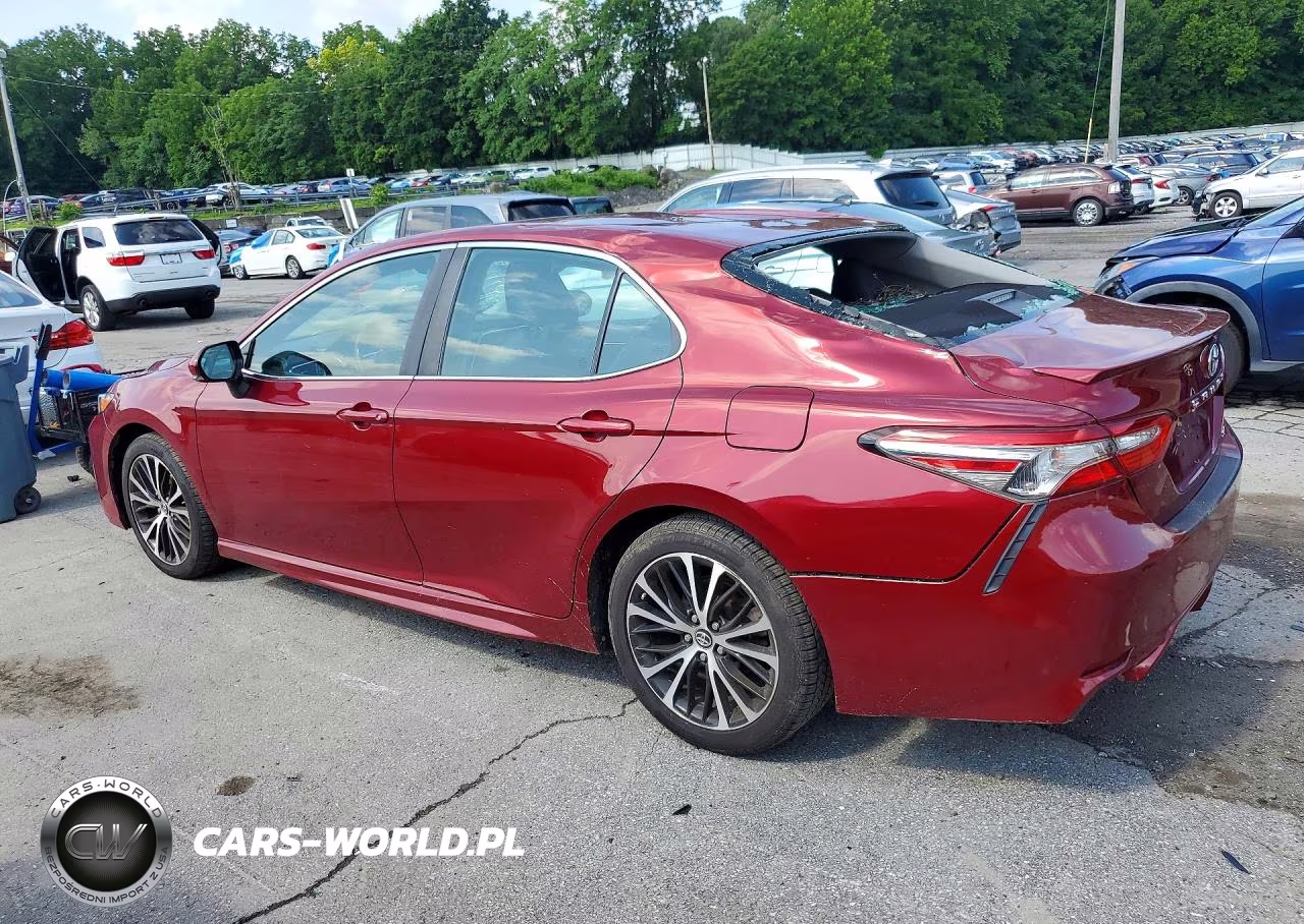 2018 Toyota Camry Se VIN:4T1B11HK2JU541526 - 2